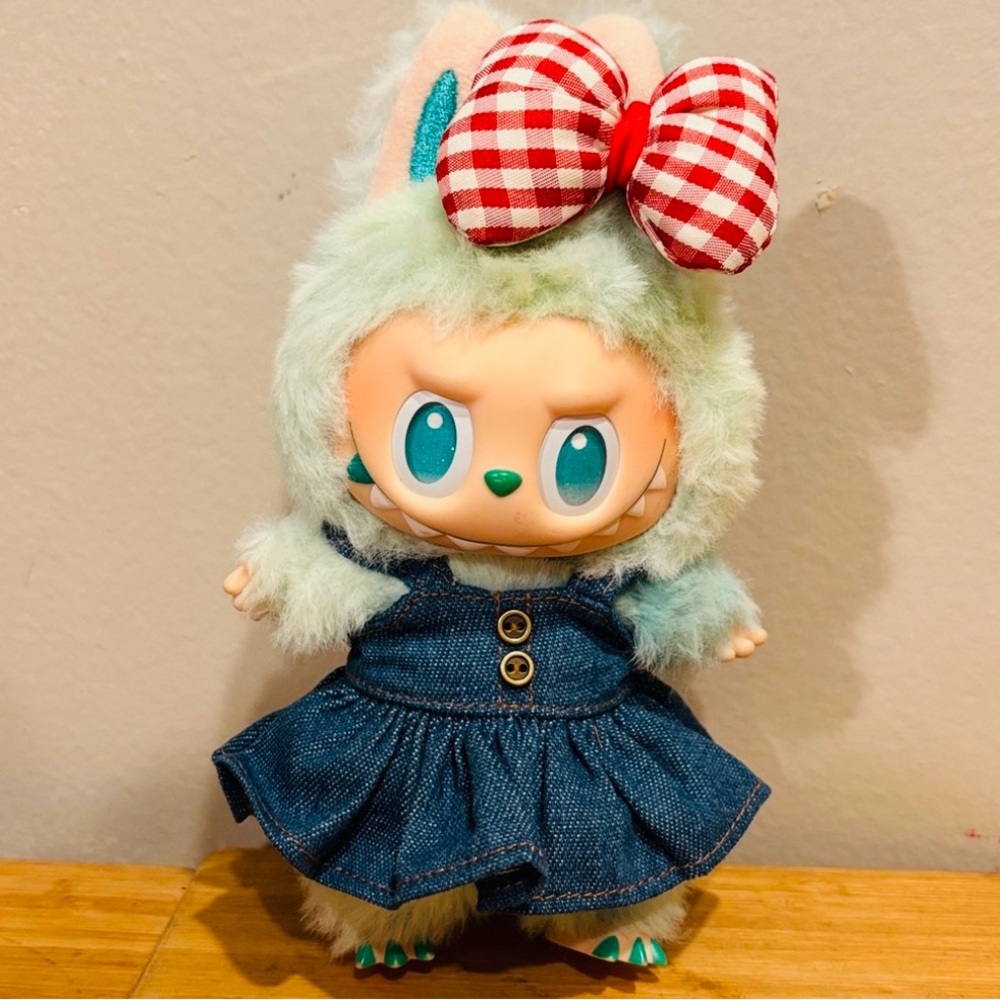 Labubu Outfit - Dress & Bow